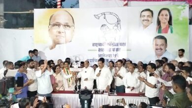 Ajit Pawar : अजित पवार गटाला मोठा धक्का, या नेत्याचा शरद पवारांच्या पक्षात प्रवेश